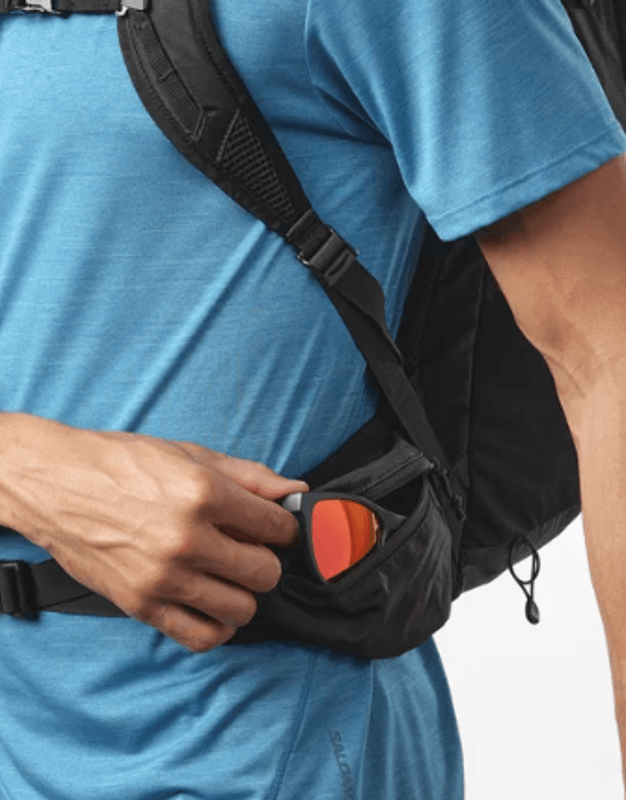 Salomon TRAILBLAZER 20L BLACK / ALLOY