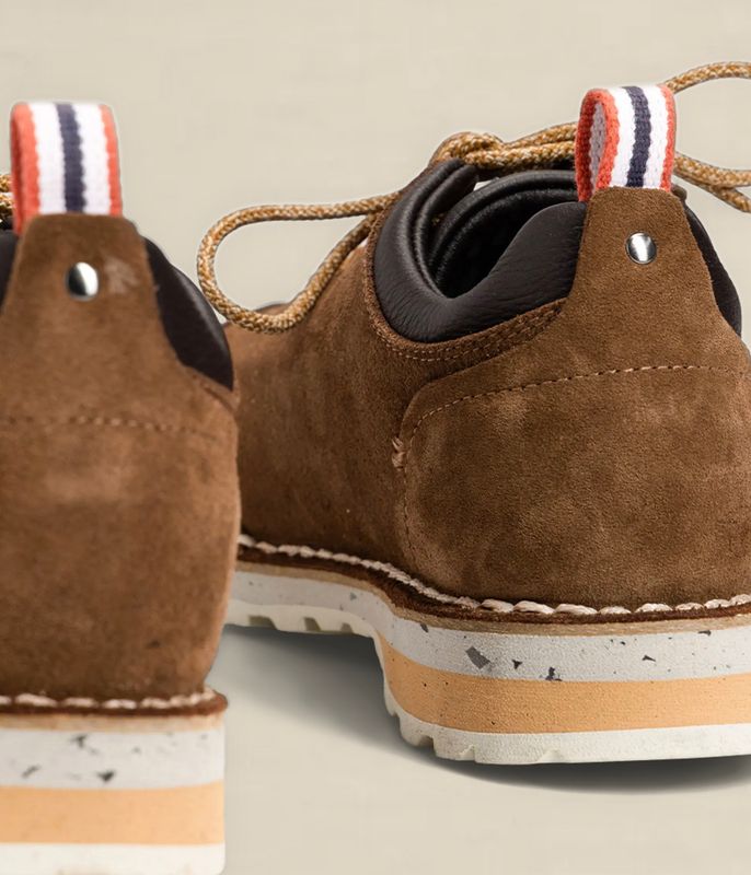 V-BOND SUEDE SNEAKERS 630 Brown
