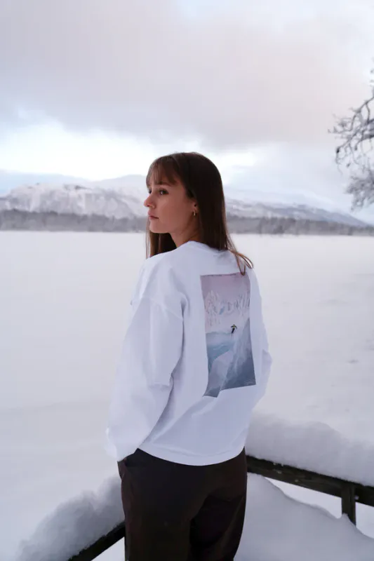 Pre Après Boxy Cliff Long Sleeve Unisex White